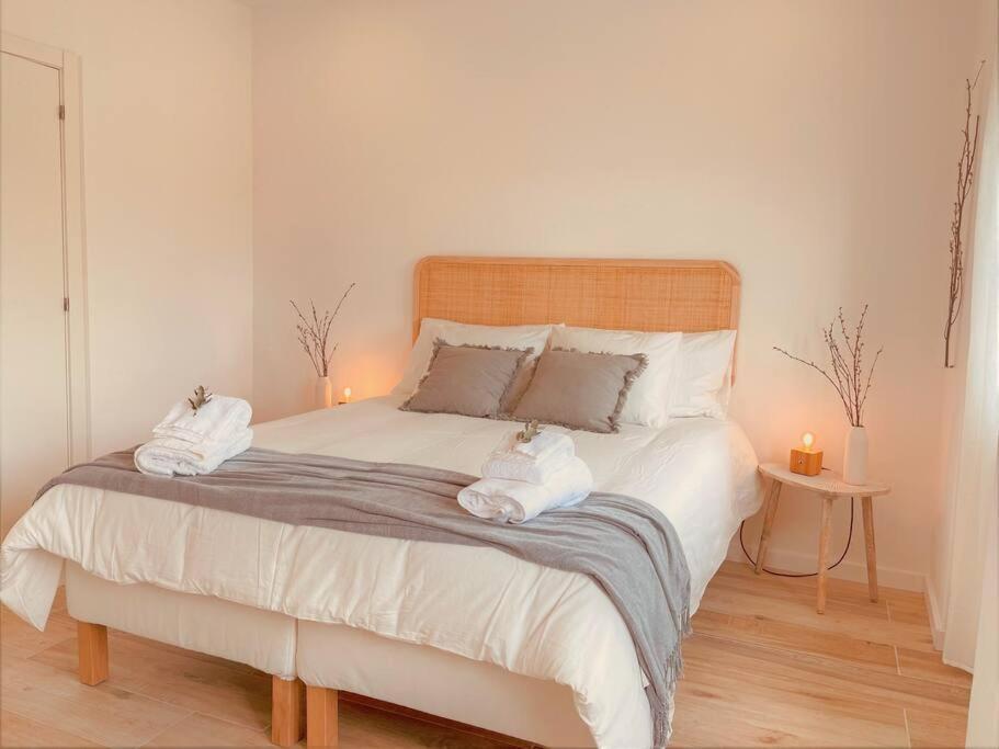 Cozy Apartment With Private Courtyard Barcarena エクステリア 写真