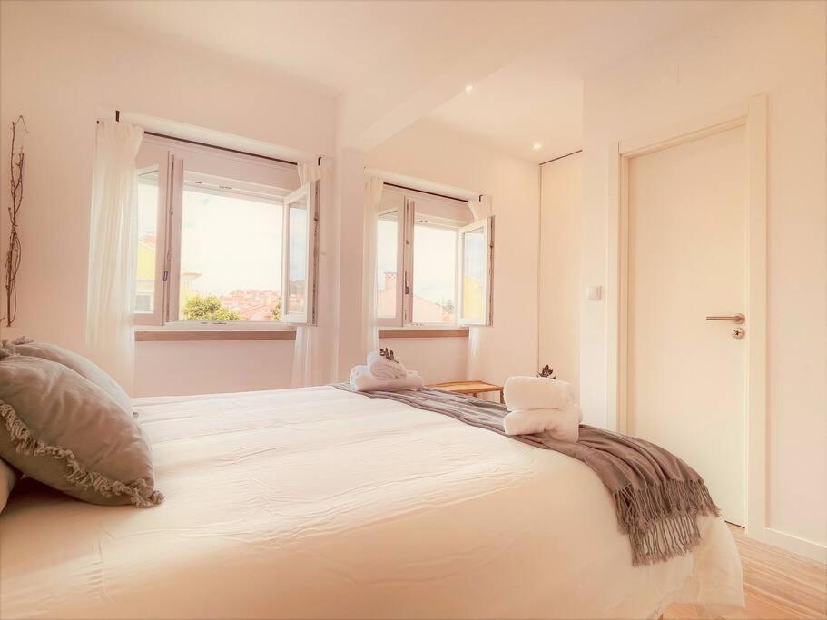 Cozy Apartment With Private Courtyard Barcarena エクステリア 写真