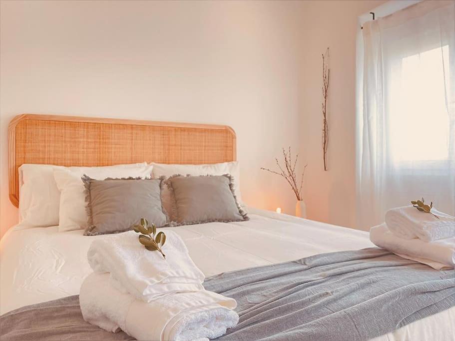 Cozy Apartment With Private Courtyard Barcarena エクステリア 写真
