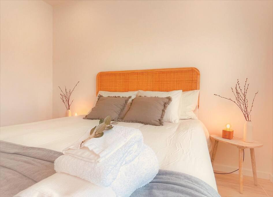 Cozy Apartment With Private Courtyard Barcarena エクステリア 写真